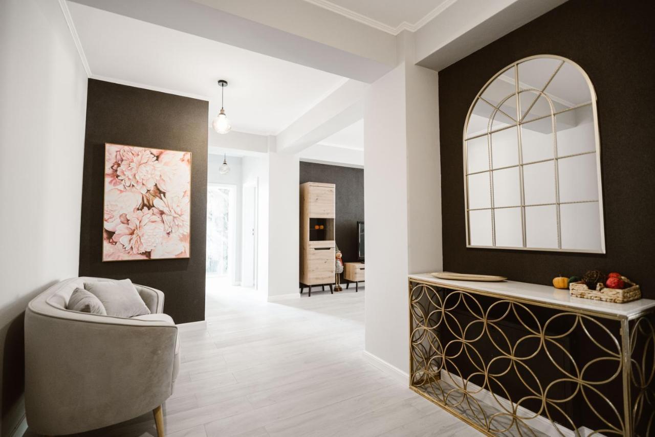 Sibiu Ezonia Central Apartment エクステリア 写真